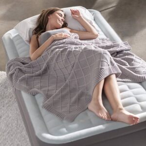 Надувные матрасы: комфорт и практичность для отдыха и путешествий