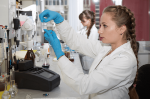 Анализ воды из скважины в Москве: Важность здоровой воды для вашего дома