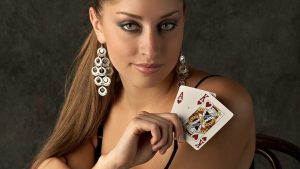 Как развивать и повышать свою финансовую грамотность при игре в покер Покерок?