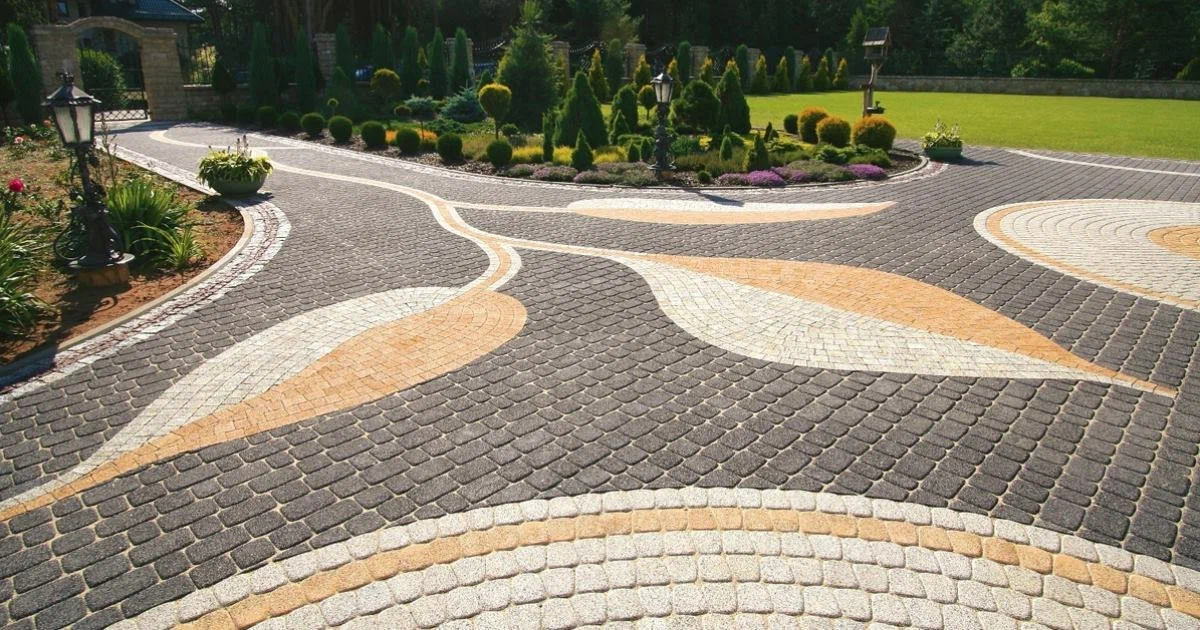 Брусчатка: Вековая традиция и современный дизайн