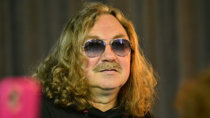 «Известия»: певца Игоря Николаева госпитализировали с подозрением на инфаркт