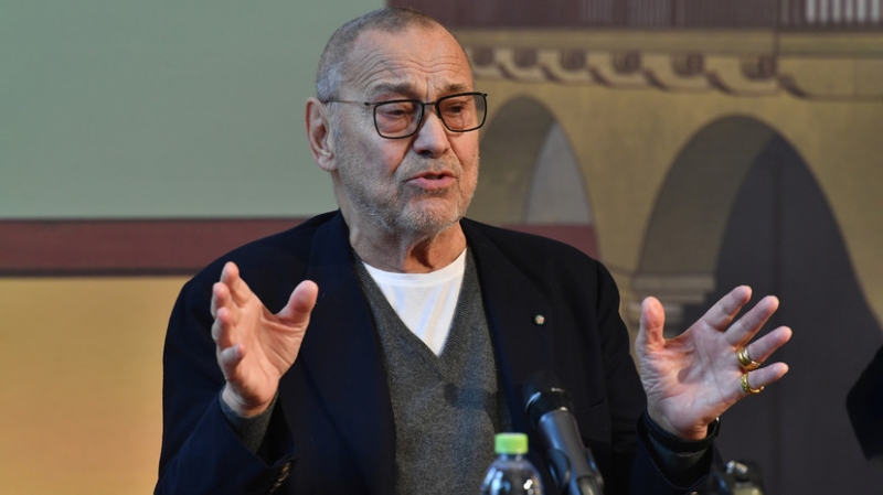 Кончаловский отреагировал на санкции Зеленского против него