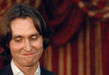 Мещанский суд Москвы подтвердил заочный арест обвиняемого в растрате бизнесмена Таймасова