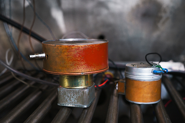 &laquo;Мы работаем с холодной плазмой&raquo;: омский учёный &mdash; об уникальном СВЧ-ионном двигателе для малых спутников