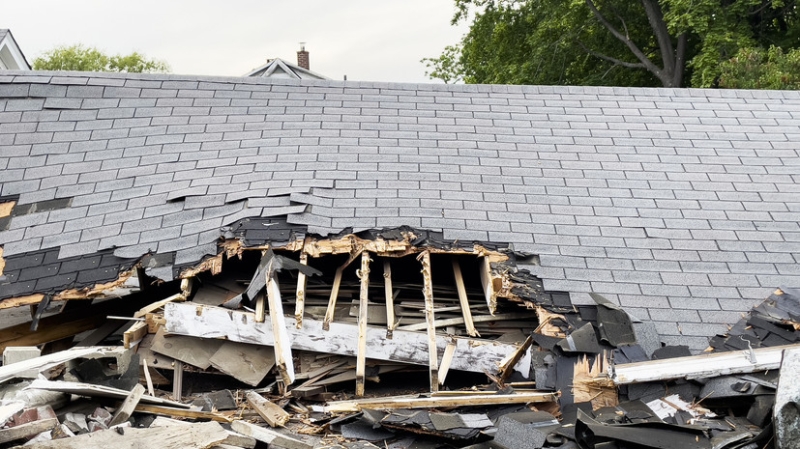 На севере Турции произошло обрушение крыши отеля