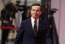 Премьер Швеции призвал обсудить использование активов России для восстановления Украины
