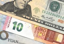 «Приемлемая величина»: как могут измениться валютные курсы в 2023 году