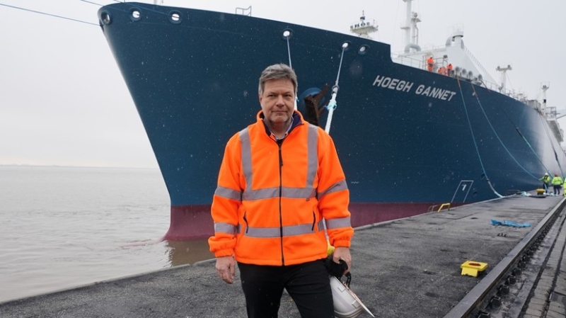 &laquo;Приходится перекладывать вину&raquo;: как в Германии обвинили Россию в &laquo;закручивании газового вентиля&raquo;