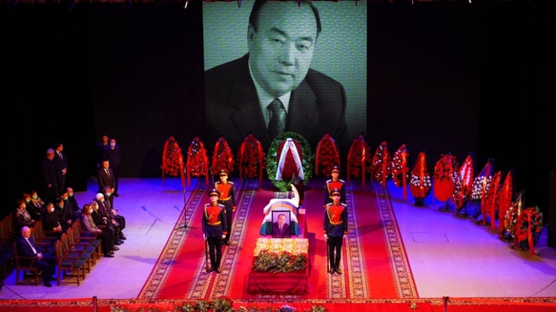 Путин простился&nbsp;с первым президентом Башкирии Рахимовым