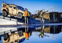 Reuters: США начали массовую переброску танков Abrams и БМП Bradley в Восточную Европу