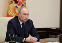 «Сейчас это особенно важно»: Путин заявил о необходимости контроля за ценами в России