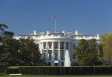 В Белом доме заявили, что США не ожидают сокращения финансовой помощи Киеву в 2023 году