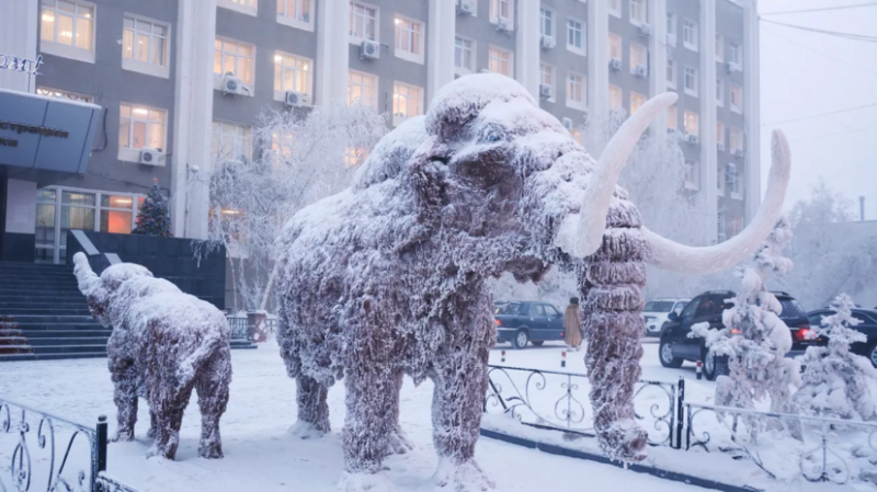 В Якутии школьников переведут на удалёнку из-за возможного похолодания до -65 &deg;C