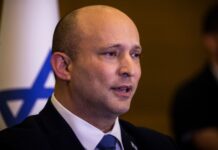 Экс-премьер Израиля Беннет заявил, что у Путина нет намерений «убивать Зеленского»