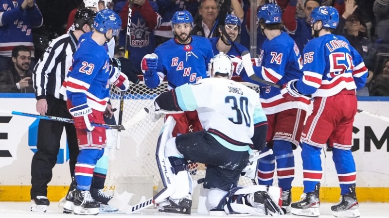 Гол Тарасенко с передачи Панарина принёс «Рейнджерс» победу над «Сиэтлом» в НХЛ