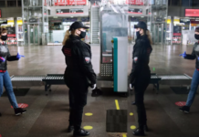 На Курском вокзале в Москве задержали мужчину с противопехотными минами