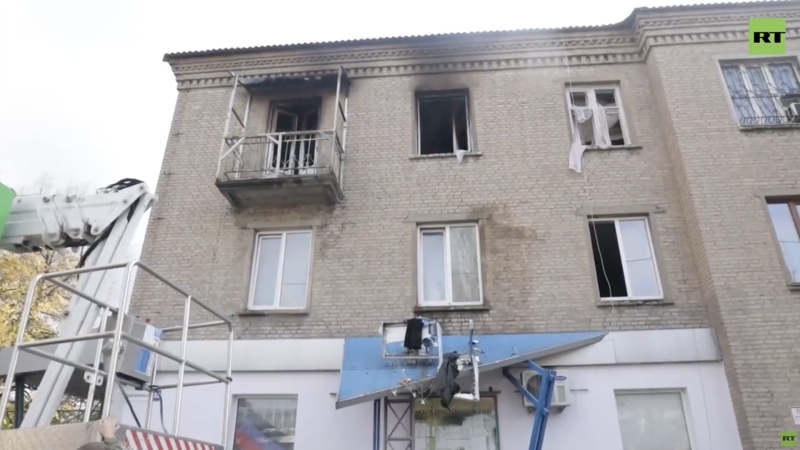 «Наш долг — дойти до победы»: как живут и работают взрослые и дети в прифронтовых городах Донбасса