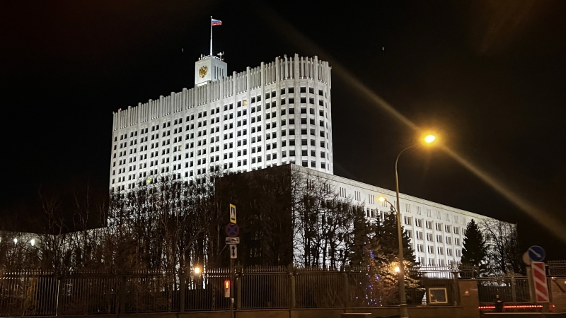 «Оказались гораздо более сильными»: как экономика России успешно адаптируется к новым условиям под давлением санкций