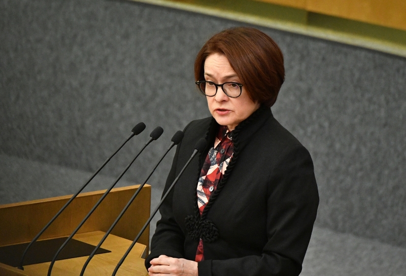 После 9 марта 2023 года: почему Центробанк решил продлить ограничения на снятие валюты в России