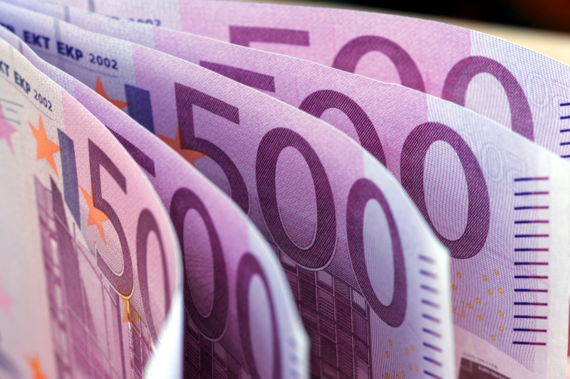 С четвёртой попытки: Евросоюз ввёл десятый пакет санкций против России