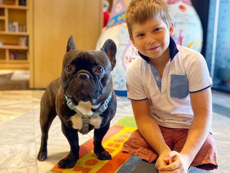 «Старые уже латаные-перелатанные»: 13-летний спортсмен-инвалид из Санкт-Петербурга получит новые протезы