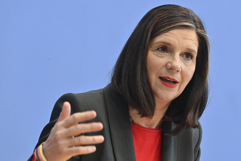 «Свидетельство двуличия»: почему ФРГ идёт по пути эскалации конфликта на Украине