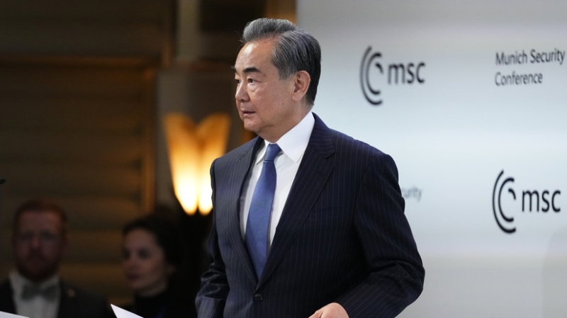 Ван И высказался о попытках США угрожать российско-китайским отношениям