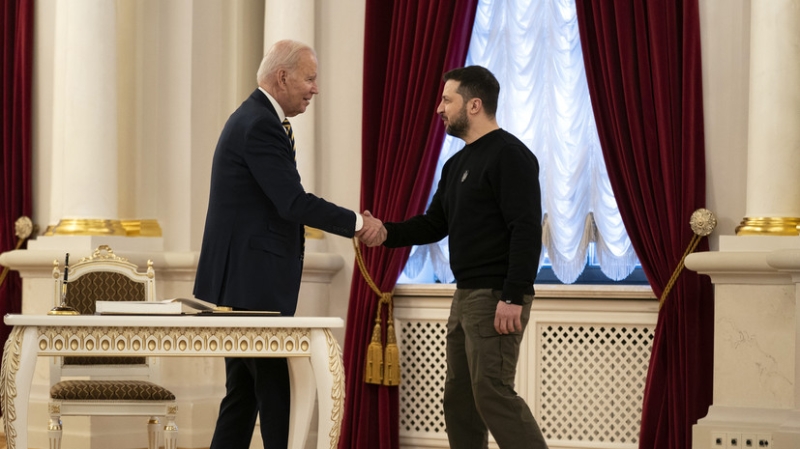 Зеленский назвал переговоры с Байденом важными и полезными