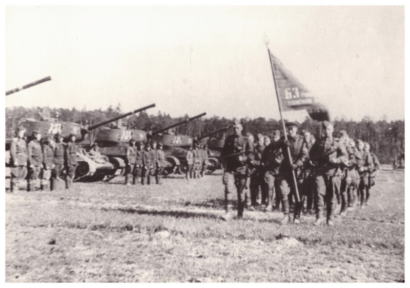 &laquo;Были заряжены на борьбу с гитлеровцами&raquo;: какой боевой путь прошли танкисты-добровольцы с Урала