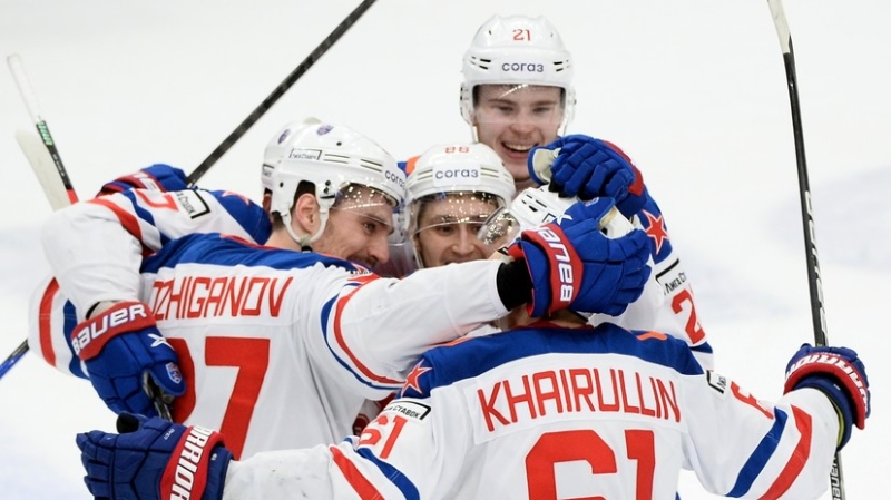 Четыре шайбы за 486 секунд, гол Радулова в овертайме: СКА вышел в полуфинал Кубка Гагарина, &laquo;Ак Барс&raquo; остановился в шаге