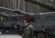 Глава Минобороны Польши: Варшава передаст Киеву десять танков Leopard на этой неделе