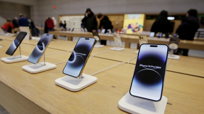 «Известия»: поставщики отказываются от ввоза iPhone в Россию по параллельному импорту