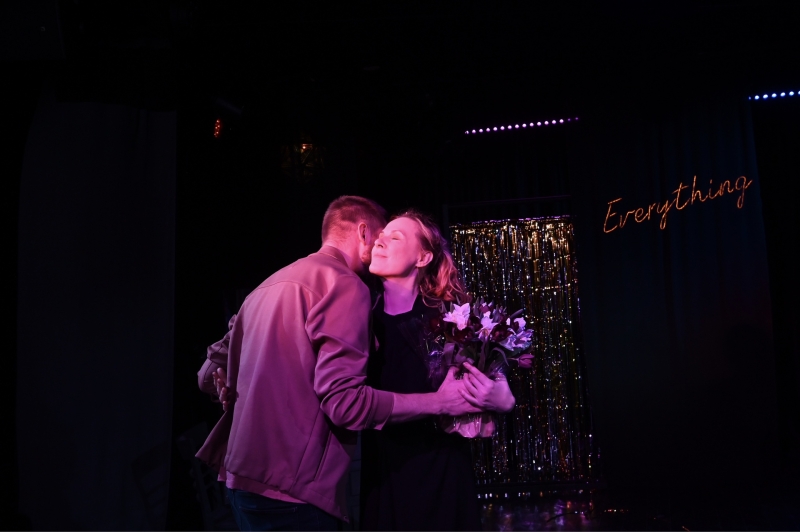 «Мир никогда не станет идеальным. Лучше можем стать мы»: Дина Корзун — о премьере спектакля «Как я пришла в сознание»