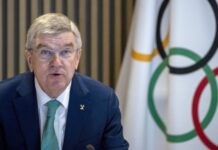 «Ошибочно присваивать себе роль судей в политических спорах»: как Бах защищает россиян в преддверии исполкома МОК