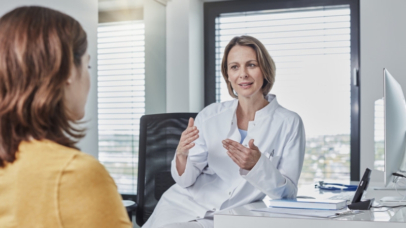 В ГД заявили о необходимости создать этический стандарт общения врача с беременной женщиной