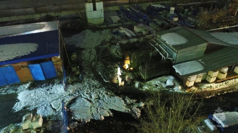 В МЧС сообщили о ликвидации пожара на химзаводе в подмосковном Долгопрудном