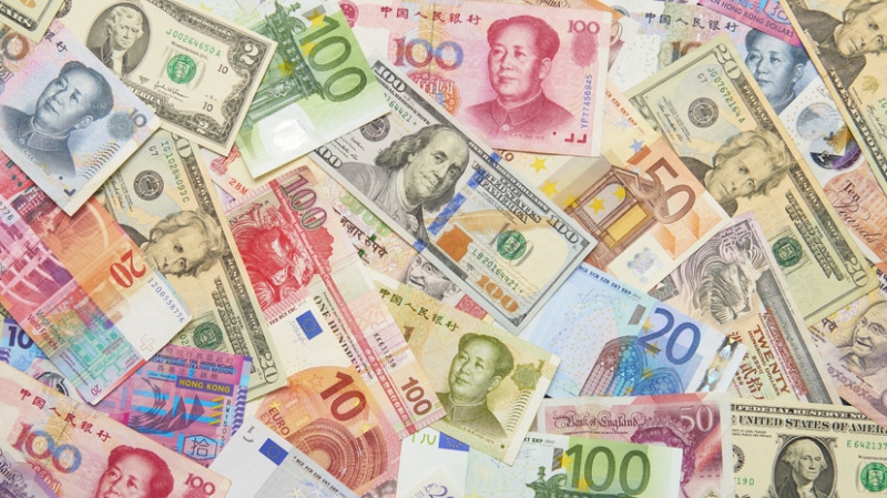 «Весеннее потепление»: как могут измениться валютные курсы в марте