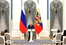 «Видим множество примеров готовности защищать будущее»: Путин заявил, что Россия столкнулась с угрозами безопасности