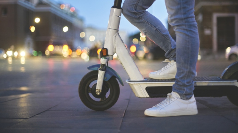 Автоэксперт Канаев: пользователи электросамокатов тоже должны знать ПДД