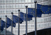 ЕК планирует «поддержать» работу СМИ и организаций гражданского общества в Таджикистане