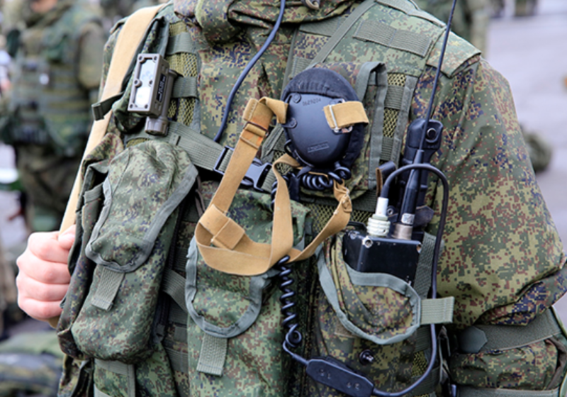 «Преграда для пуль и осколков»: как совершенствуются средства защиты российских военнослужащих