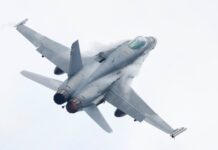 Авиационный голод: Финляндия не будет передавать Украине свои истребители Hornet