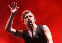 Минюст России внёс солиста группы «Би-2» Лёву Би-2 в список иноагентов