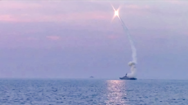 Нарушена работа предприятий, выпускавших боеприпасы: в Минобороны РФ заявили об успешном ударе по объектам ВПК Украины