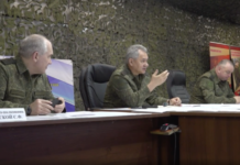 Поставлены задачи по ведению комплексной разведки: Шойгу проинспектировал пункт управления войсками группировки «Восток»