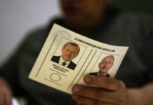 В Турции началось голосование во втором туре президентских выборов