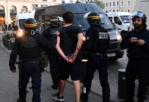 МВД Франции направило подкрепление в Марсель из-за сложной ситуации с беспорядками