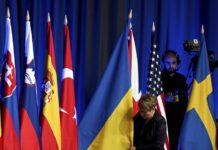 «Нервы не выдерживают»: в Киеве обвинили НАТО в «слабой оценке» действий России на Украине