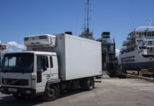 Работу Керченской паромной переправы приостановили