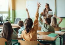 В Госдуме предложили создать квоты в частных детсадах и школах для детей ветеранов